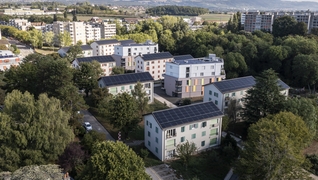 Die Bewohnerinnen und Bewohner der Wohnbaugenossenschaft La Paix in Nyon bilden seit der energetischen Sanierung (2018 und 2021) eine Verbrauchergemeinschaft.